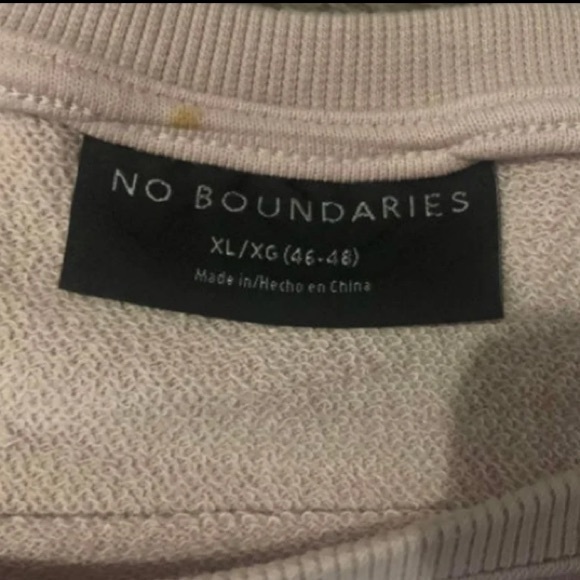 One Tree Hill Clothes Over Bros Pale Pink Lightweight crewneck pullover - Picture 5 of 5